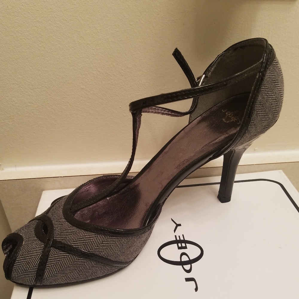 Black Tweed Peep Toe Shoe